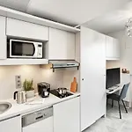 H.ome Serviced 4*