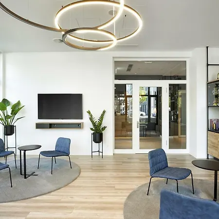 Apartmanhotel H.ome Serviced 3*