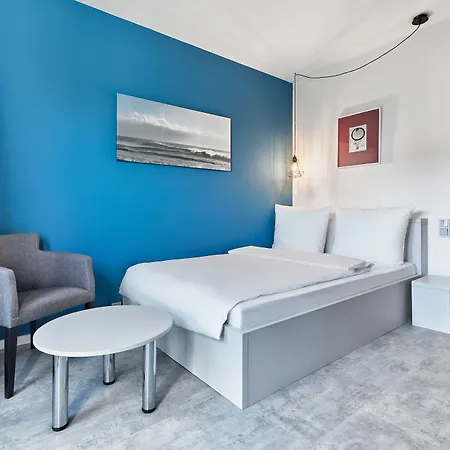 H.ome Serviced Apartahotel