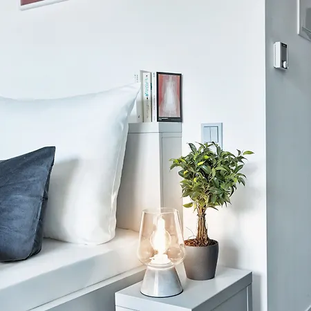 H.ome Serviced Apartmanhotel 3*