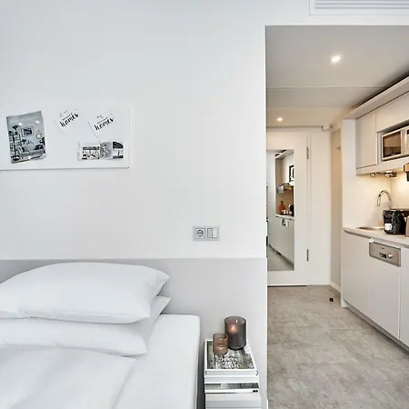 Lejlighedshotel H.ome Serviced 4*