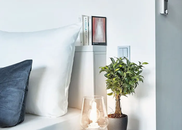 H.ome Serviced Apartahotel 4*